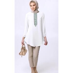 Artizara Size Large White Tunic Suroor Modest Top Embroidered